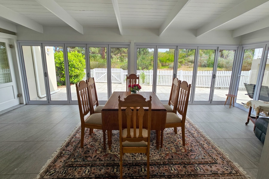 4 Bedroom Property for Sale in Goose Valley Western Cape